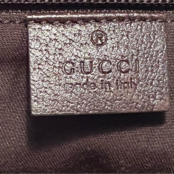 GUCCI GG Web Supreme Monogram Large Duffle - Picture 8 of 10